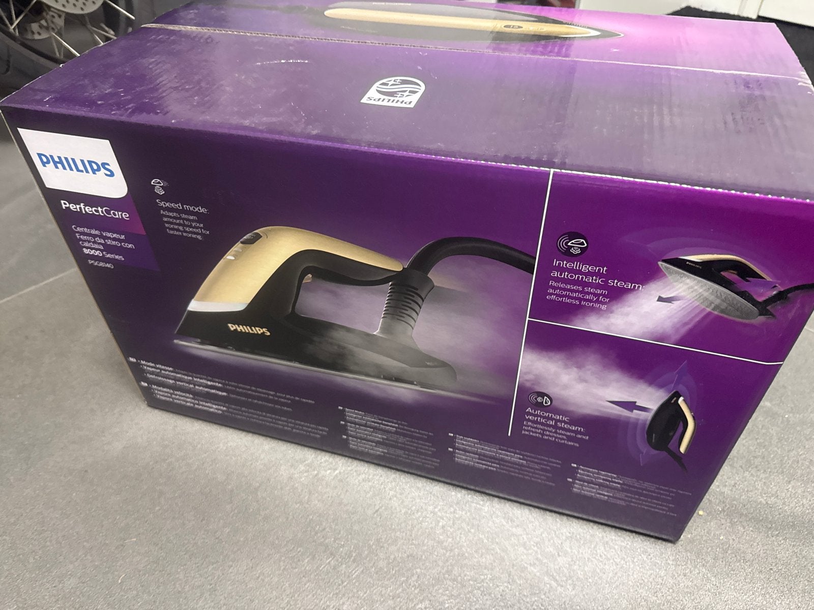 Philips PerfectCare Stoomgenerator 8000 Serie PSG8140/80, Ophalen of Verzenden, Nieuw, Strijkijzer met snoer