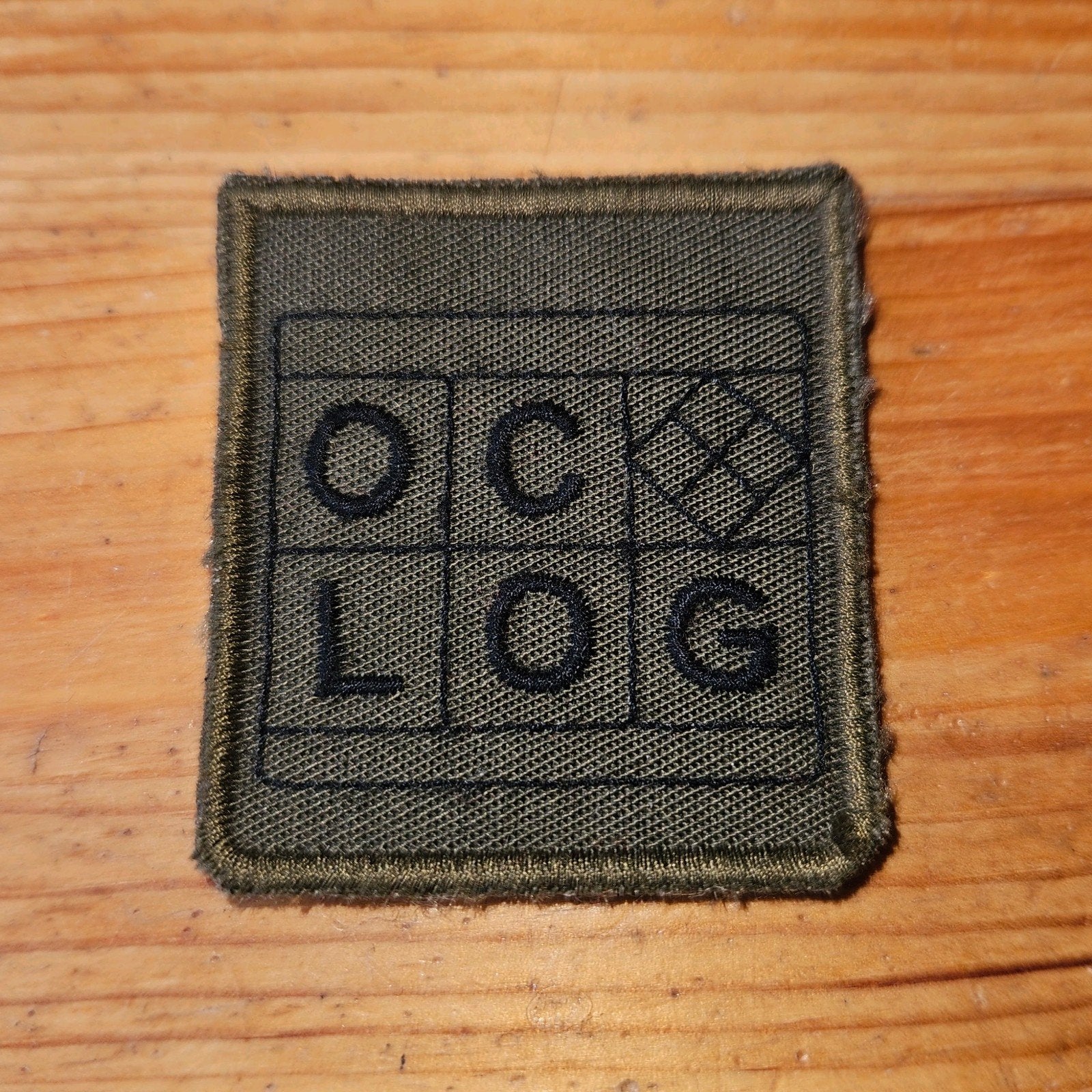 Borstembleem OCLOG, Verzamelen, Militaria | Algemeen, Ophalen of Verzenden, Landmacht, Nederland, Embleem of Badge