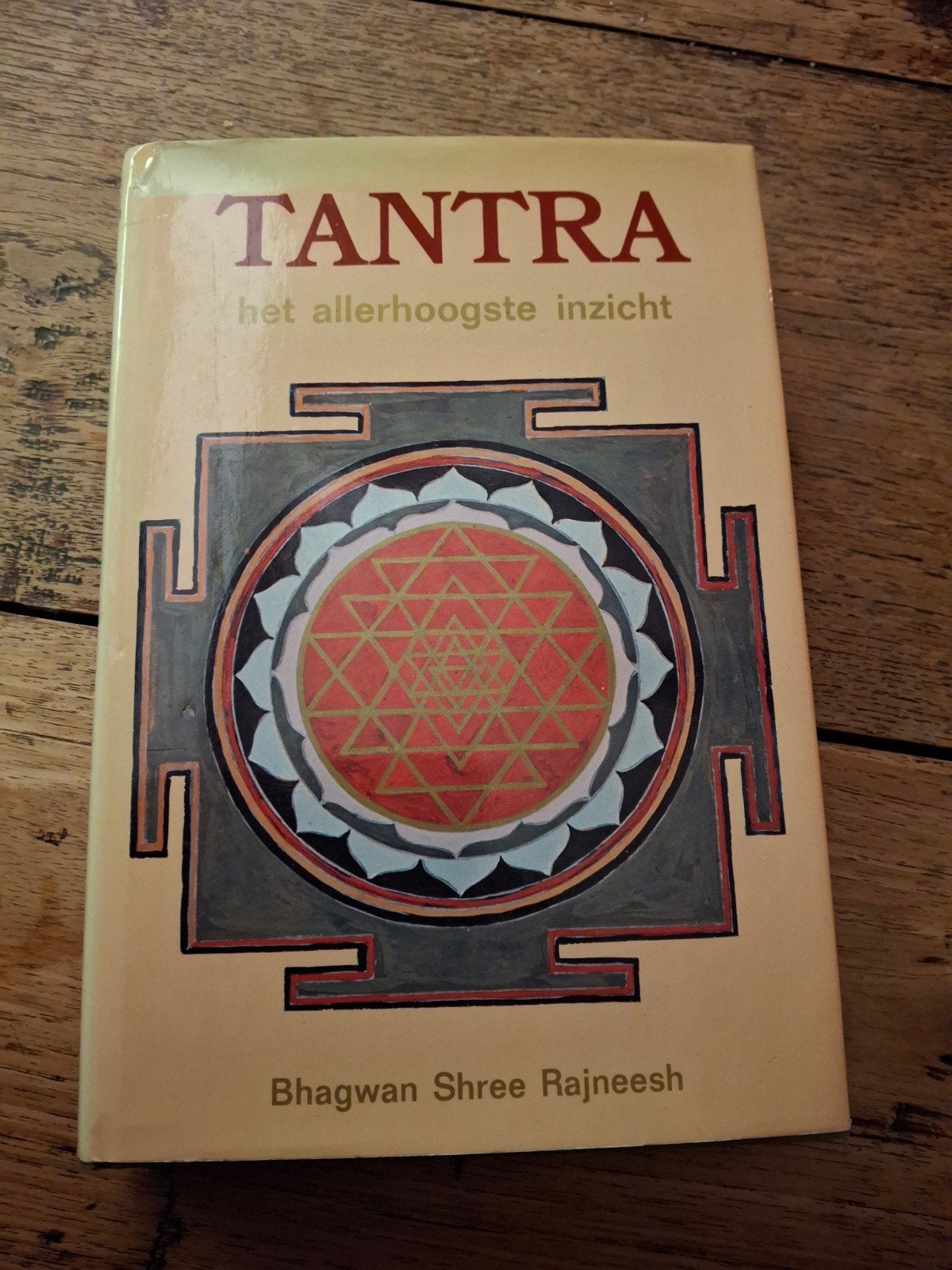 Bhagwan Shree Rajneesh. Tantra, Boeken, Ophalen of Verzenden, Gelezen, Spiritualiteit algemeen, Achtergrond en Informatie