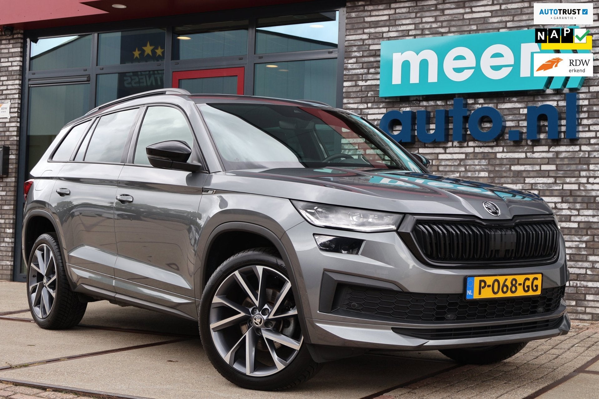 Skoda Kodiaq 1.5 TSI Sportline DSG l VIRTUAL l CAMERA l KEYL, Auto's, Dealer onderhouden, Euro 6, 4 cilinders, 150 pk