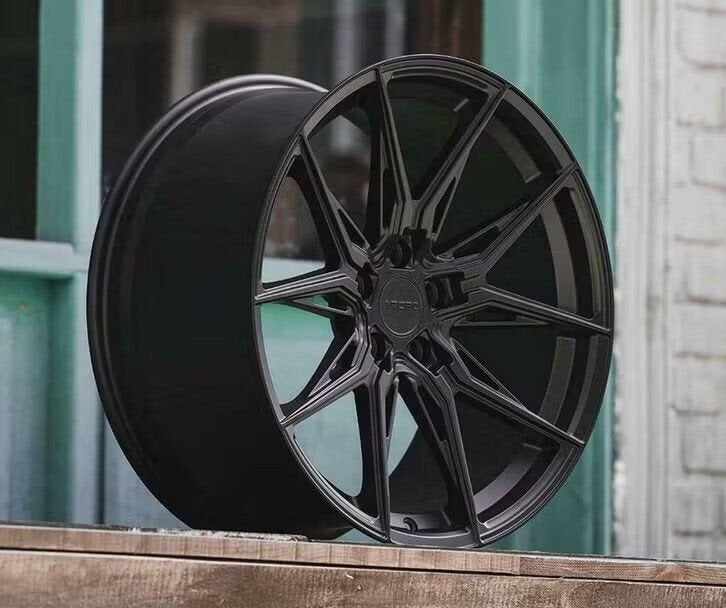 18”19”ARCEO MARSEILLE SportvelgenVOLVO VW AUDI PEUGEOT SKODA, Auto-onderdelen, Banden en Velgen, 19 inch, Gebruikt, Velg(en), -