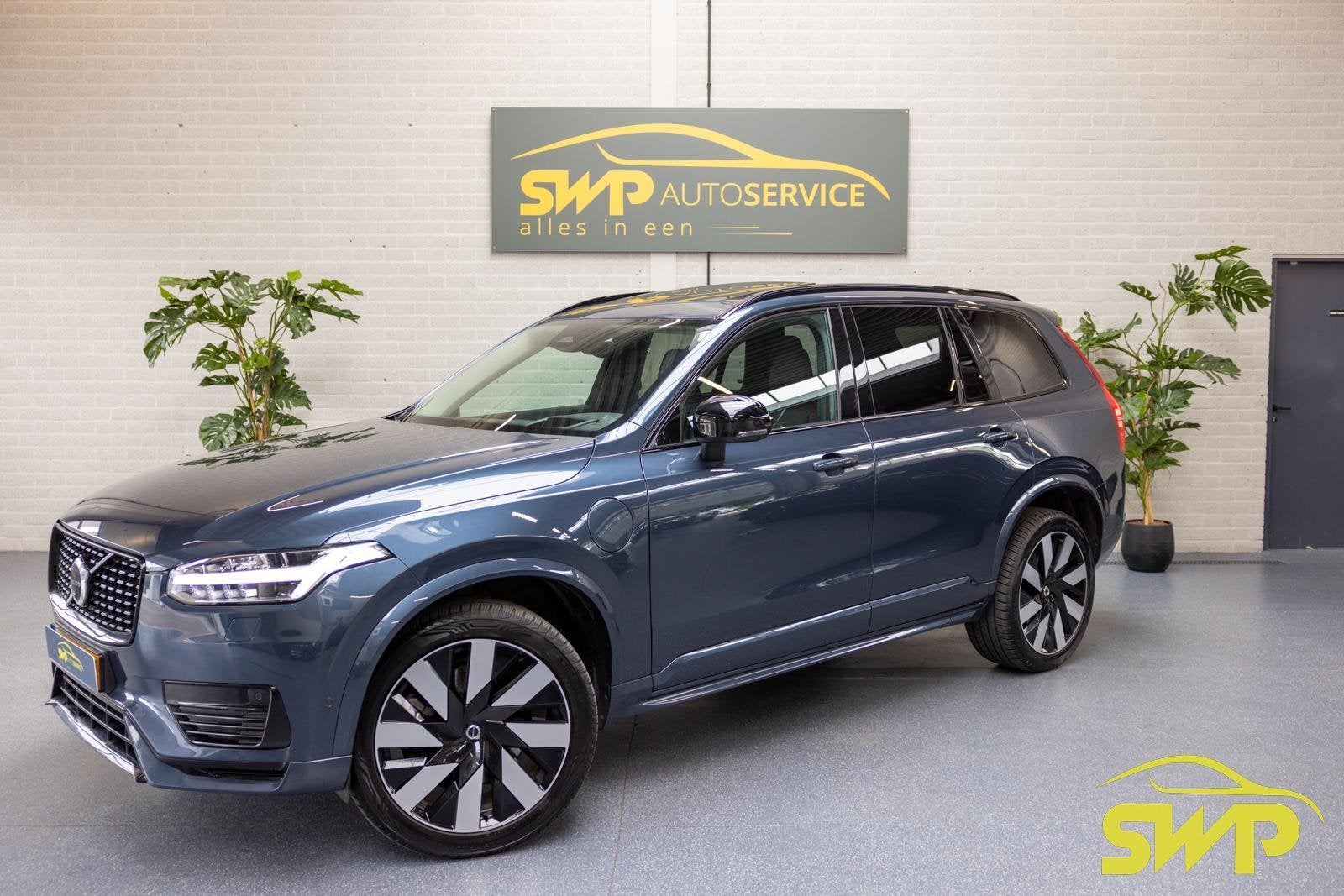 Volvo XC90 2.0 T8 Recharge AWD Ultimate Dark | Pano | Trekha, Auto's, Gebruikt, Euro 6, 4 cilinders, 1969 cc