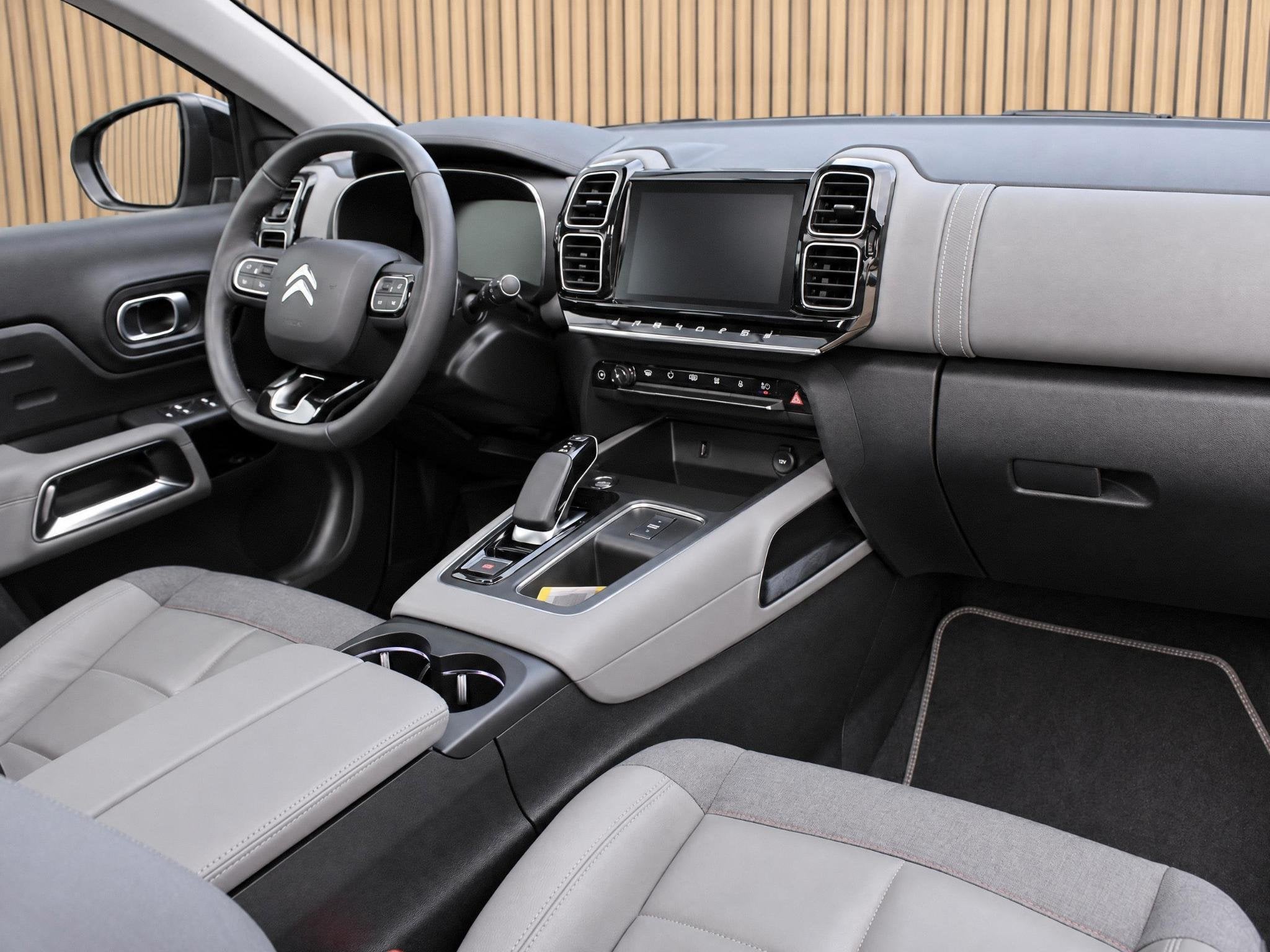 Citroen C5 Aircross 1.6 Plug-in Hybrid 225 Shine | Navi / Pa, Auto's, 12 maanden, 14 kWh, Gebruikt, Euro 6