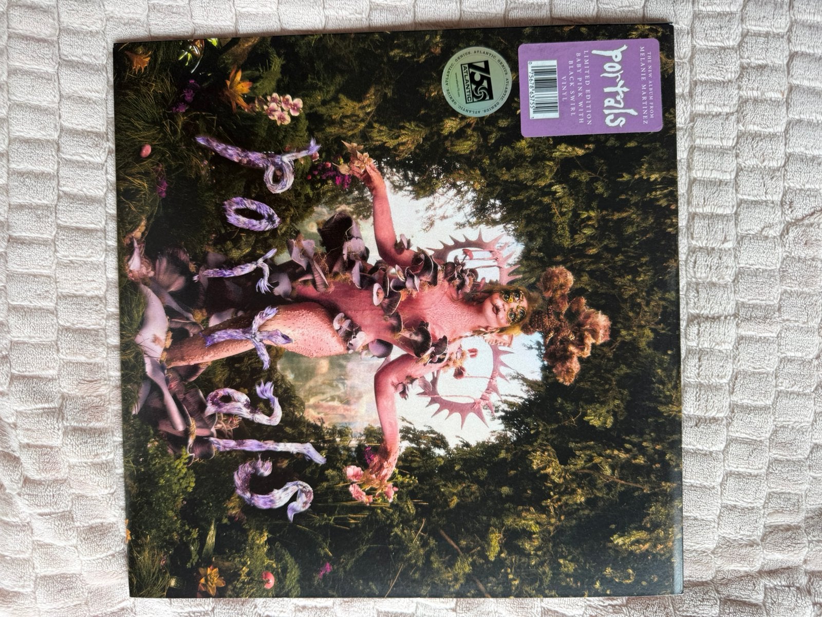 Melanie martinez portals baby pink vinyl lp, Ophalen of Verzenden, Zo goed als nieuw