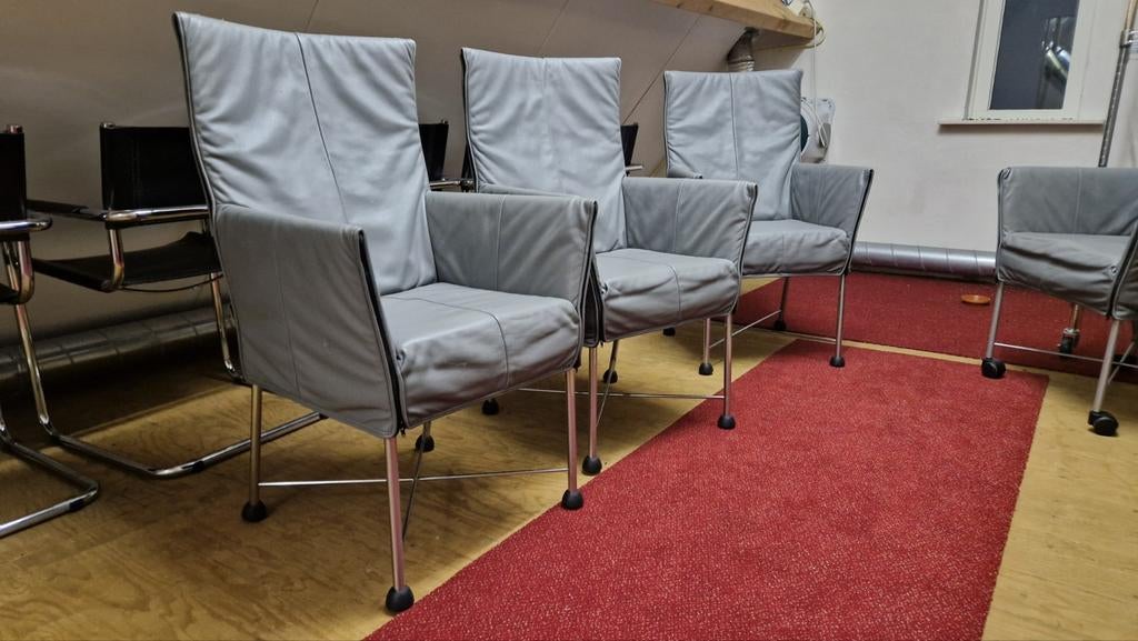 Montis Chaplin 6 stuks grijs, Huis en Inrichting, Stoelen, Ophalen, Vijf, Zes of meer stoelen, Leer, Modern