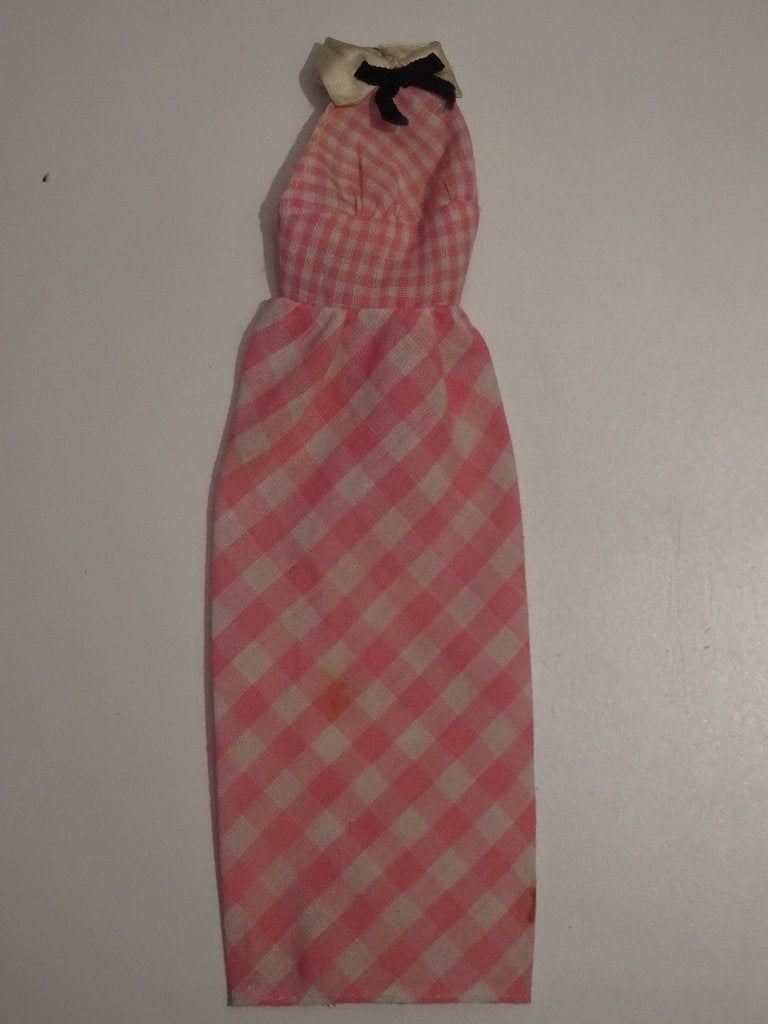 Barbie Mattel kleertjes 1966 lange halter jurk roze wit, Ophalen of Verzenden, Gebruikt, Barbie