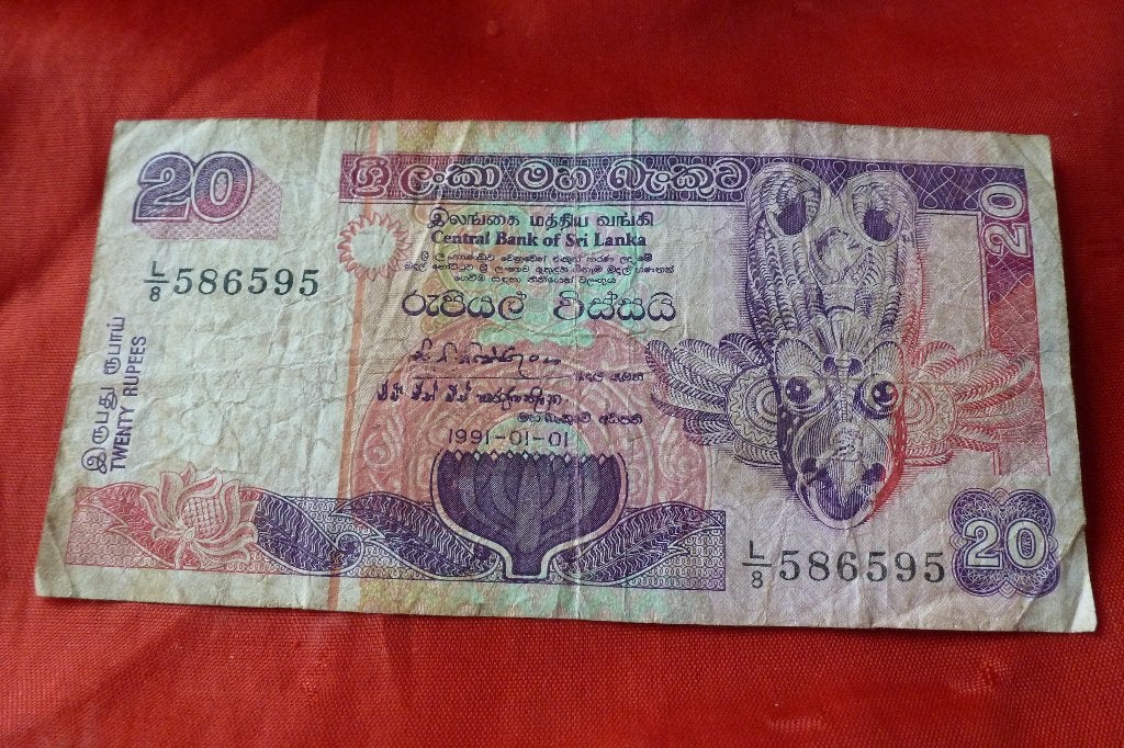 Bankbiljet - Sri Lanka 10 en 20 roepees 1991/2001(b 64, Postzegels en Munten, Bankbiljetten | Azië, Ophalen of Verzenden, Zuid-Azië