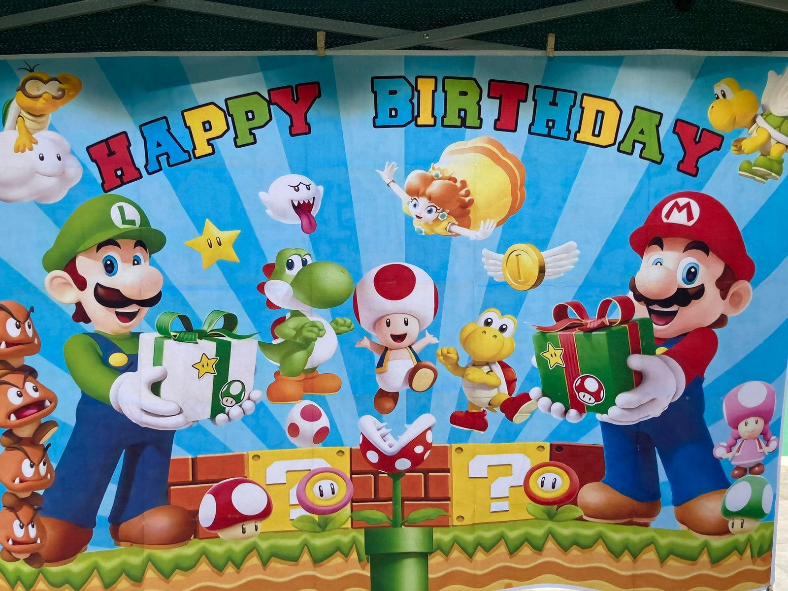 TE HUUR mario thema box, Hobby en Vrije tijd, Feestartikelen, Ophalen of Verzenden, Versiering, Verjaardag