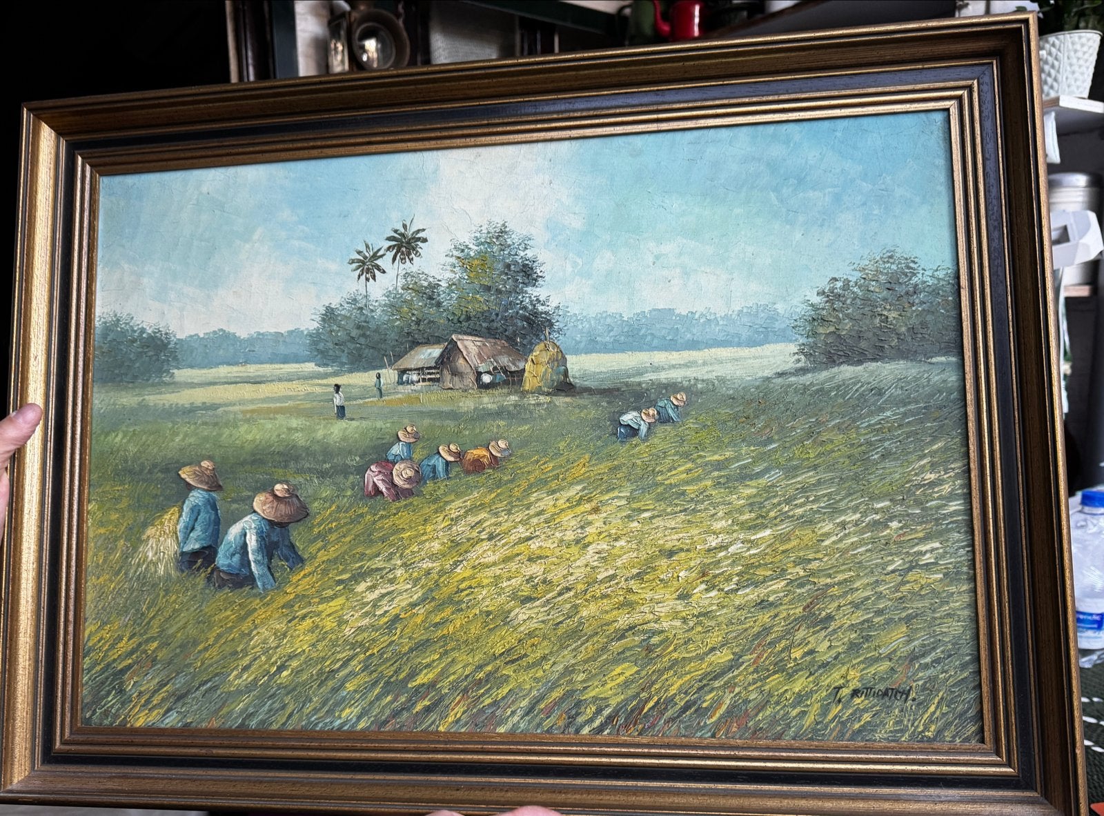 Schilderij T. Rittidatch - Aziatisch landschap met rijstveld, Antiek en Kunst, Ophalen, Doek, Realistisch, Gesigneerd