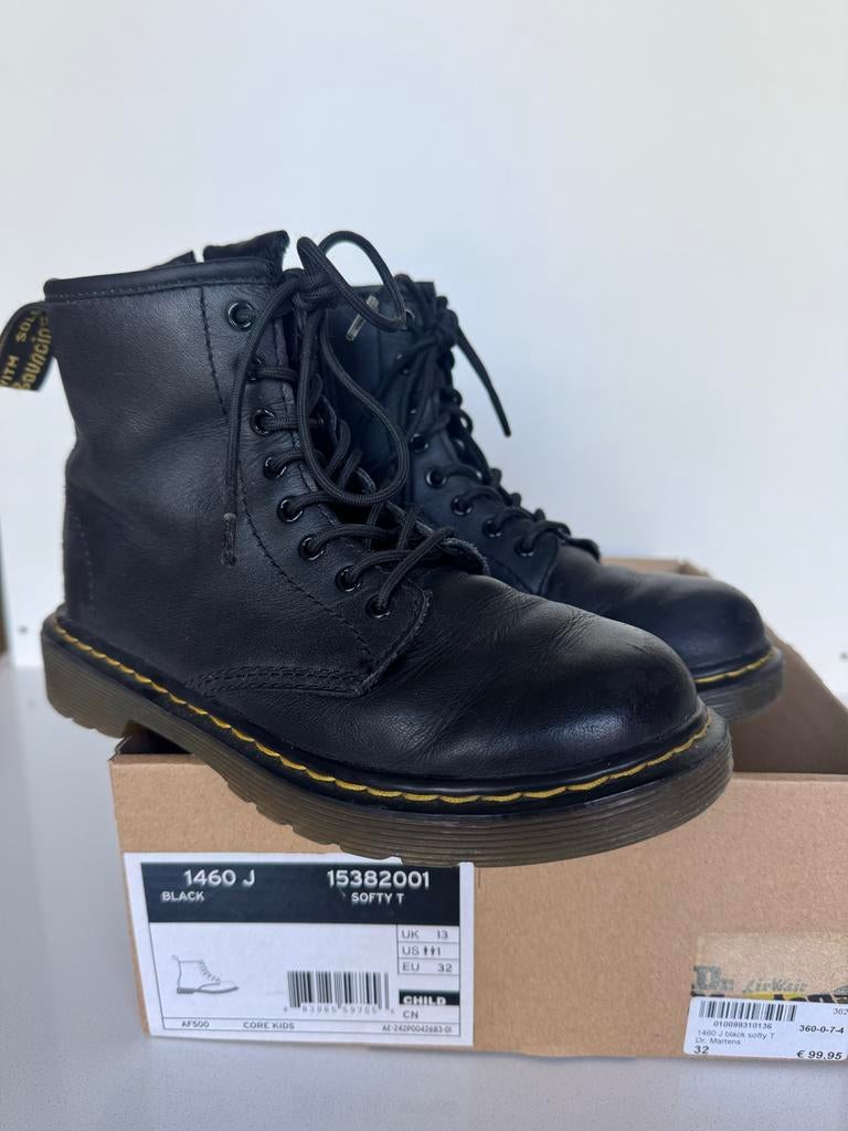 Dr. Martens Zwart Maat 32, Kinderen en Baby's, Kinderkleding | Schoenen en Sokken, Gebruikt, Jongen of Meisje, Schoenen, Ophalen of Verzenden
