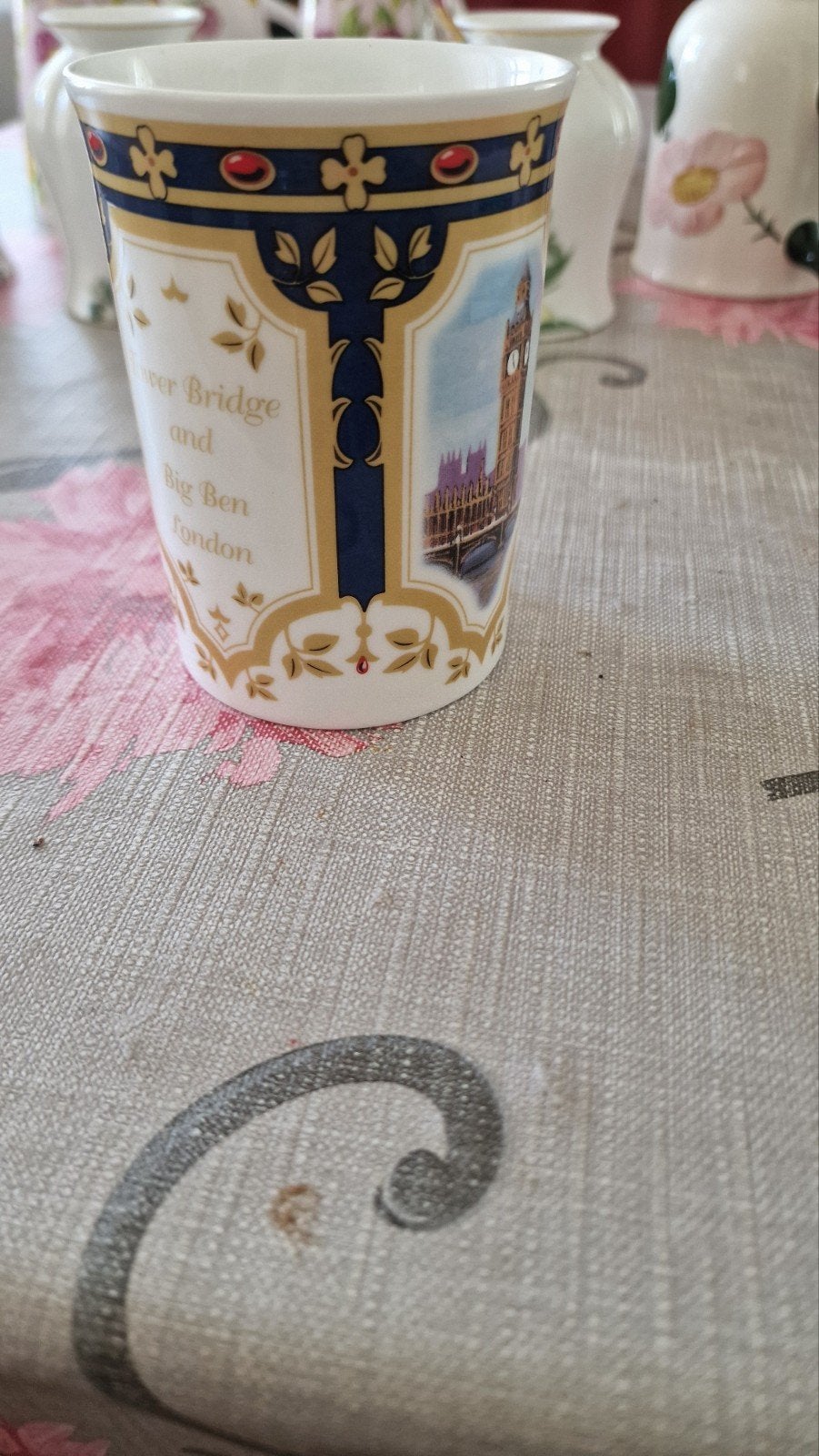 Gave koffie/thee mokken., Ophalen of Verzenden, Porselein, Overige stijlen