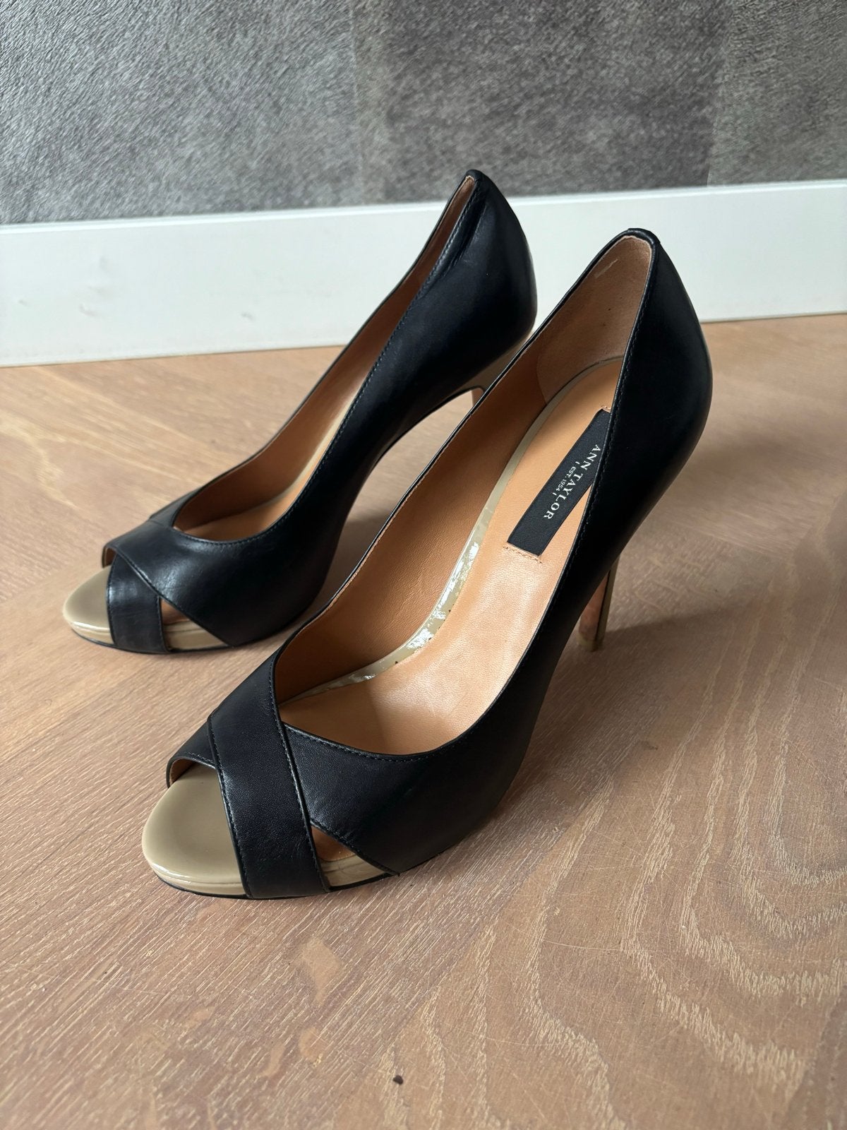 Ann Taylor Peep-toe Pumps Zwart Maat 38-39, Ophalen of Verzenden, Gedragen, Zwart, Pumps