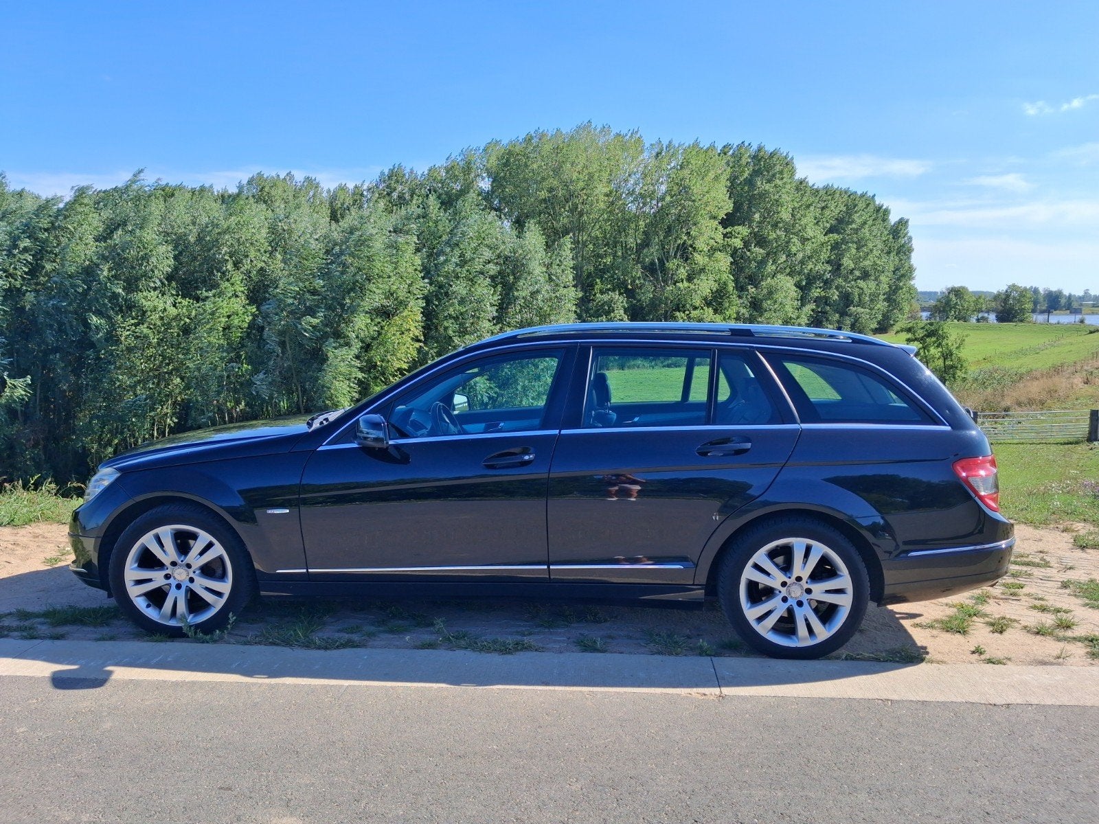 Mercedes-Benz C-Klasse C180 Blueefficiency 2011 Zwart, Achterwielaandrijving, 1800 kg, Zwart, Handgeschakeld