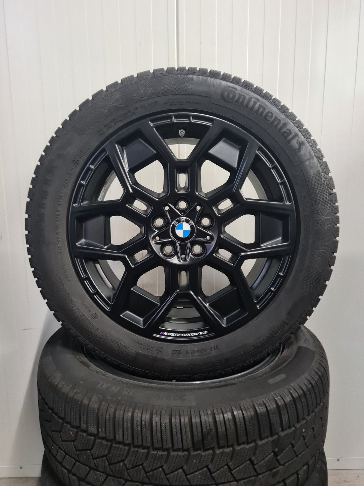 18' BMW X1 iX1 U11 X2 iX2 U10 Styling 880M met winterbanden, 18 inch, Banden en Velgen, Personenwagen, 225 mm