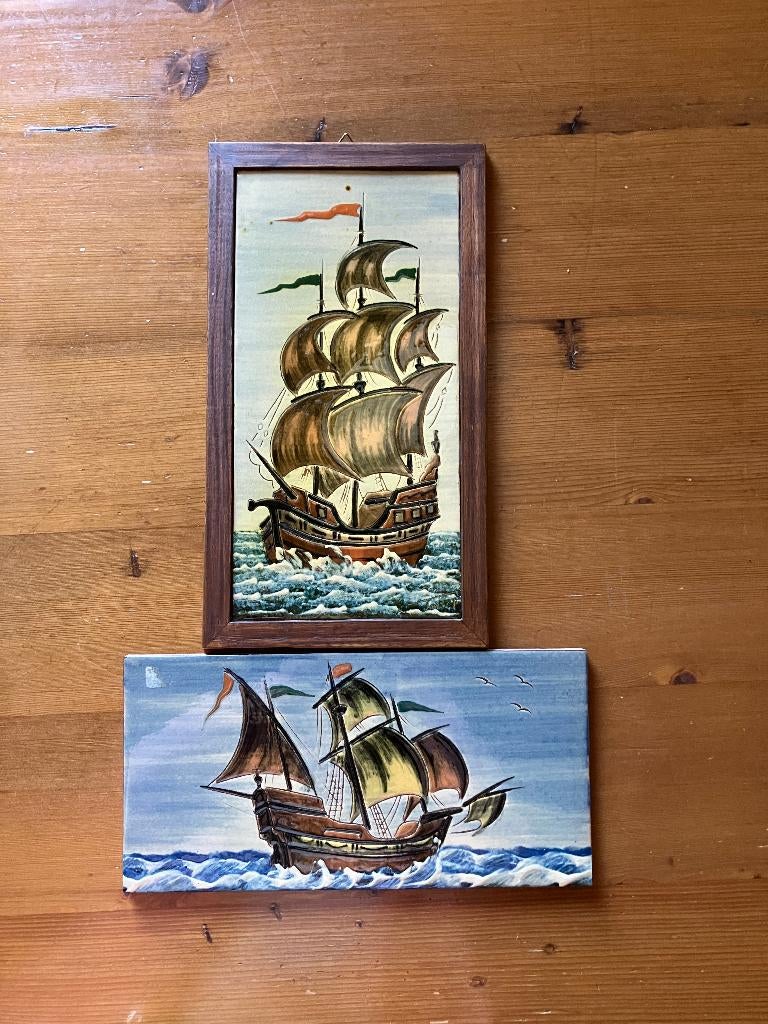 2 Tegels 28 x 14 cm. Met afbeeldingen van schepen., Ophalen of Verzenden