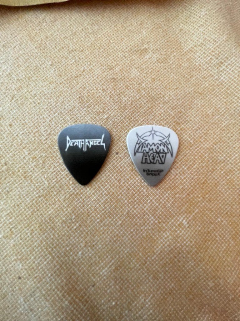 2 Plectrums-Picks Hardrock/Metal/Diamond Head en Death Angel, Verzenden, Gebruikt