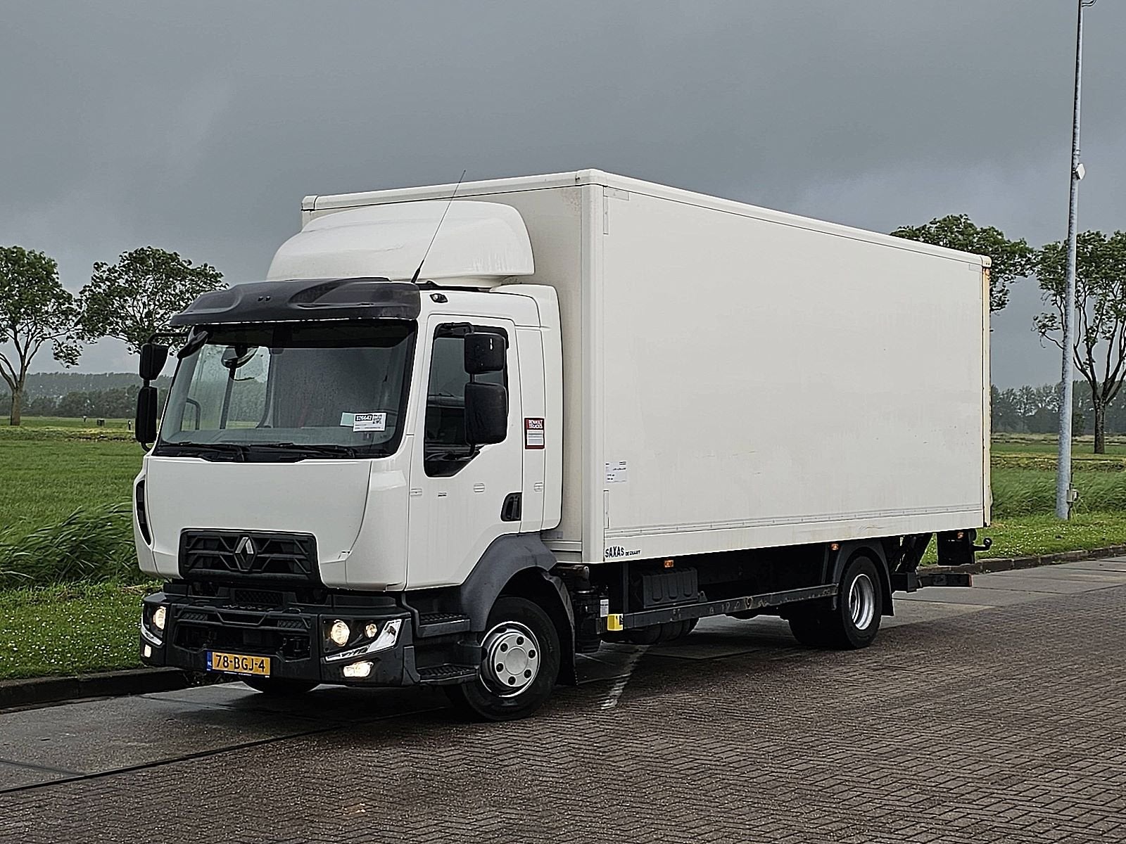 RENAULT D 220, Auto's, Automaat, Euro 6, Renault, Wit