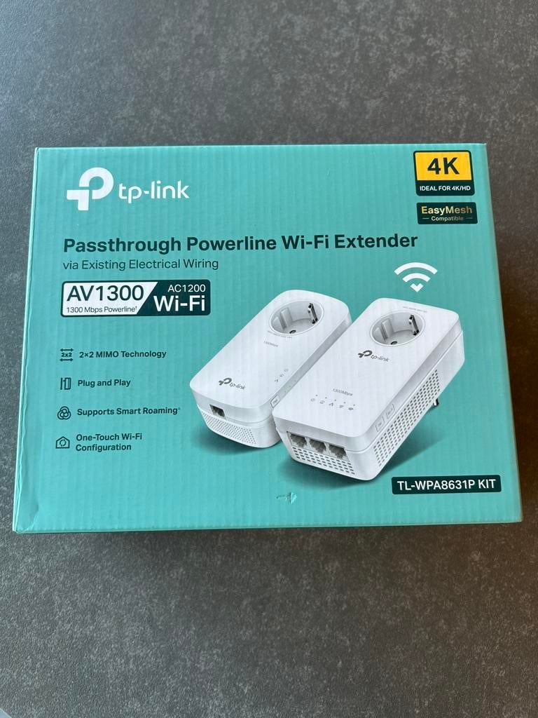 Powerline wifi extender, Computers en Software, Netwerk switches, Ophalen of Verzenden, Zo goed als nieuw