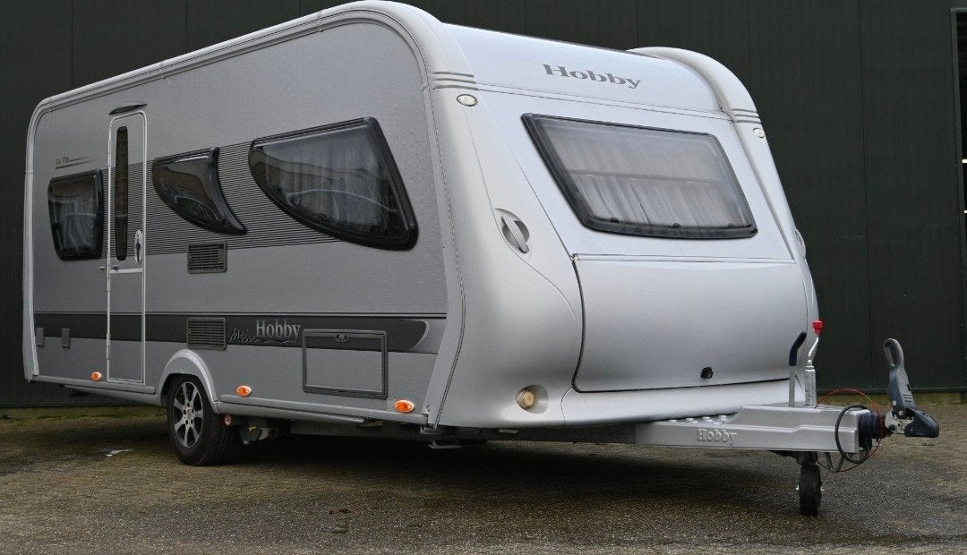 Gezocht: hobby la vita, Caravans en Kamperen, Caravans, Rondzit, Hobby, Bedrijf, Tot en met 4