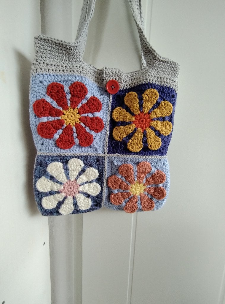 Handgemaakte schoudertas gehaakte grote bloemen kleur, Ophalen of Verzenden, Nieuw, Overige kleuren