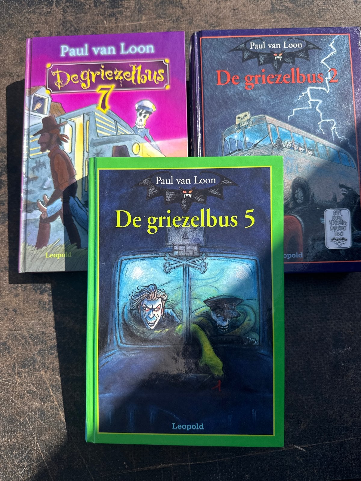 Paul van Loon - De Griezelbus 2, 5 en 7 (3 boeken), Ophalen of Verzenden, Gelezen, Fictie