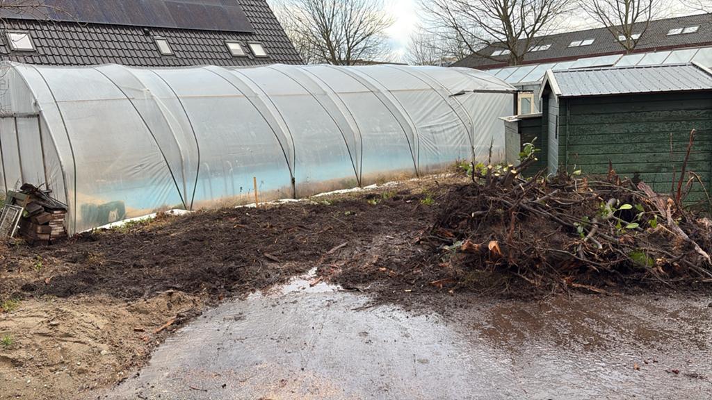 Grote tunnelkas / foliekas voor tuin of kwekerij 8*15 m, Ophalen of Verzenden, Gebruikt, Staal