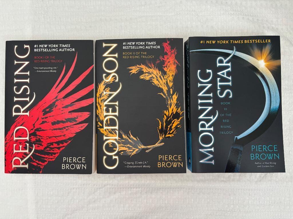 Complete boekenset : Red Rising, Ophalen, Zo goed als nieuw
