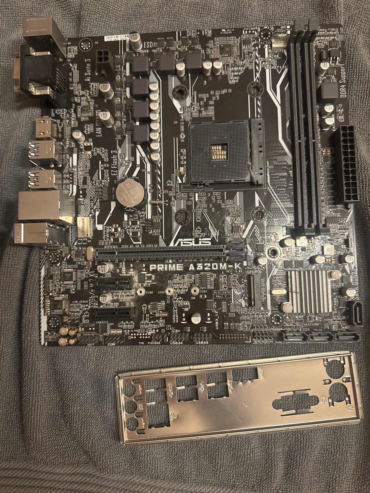 ASUS Prime A320M-K moederbord - gebruikt, Ophalen, Gebruikt, AMD, DDR4