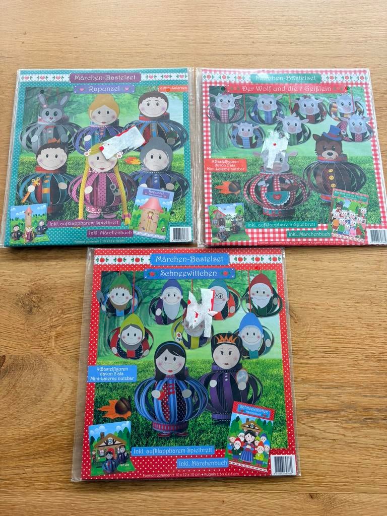 3 sprookjes knutselpakketten, Ophalen of Verzenden, Zo goed als nieuw, Knutselwerk