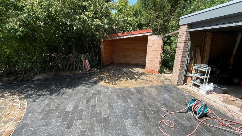 Prachtige granieten bestrating / tegels gevlamde bovenzijde, DeStenenMan, Zo goed als nieuw, Terrastegels, Ophalen