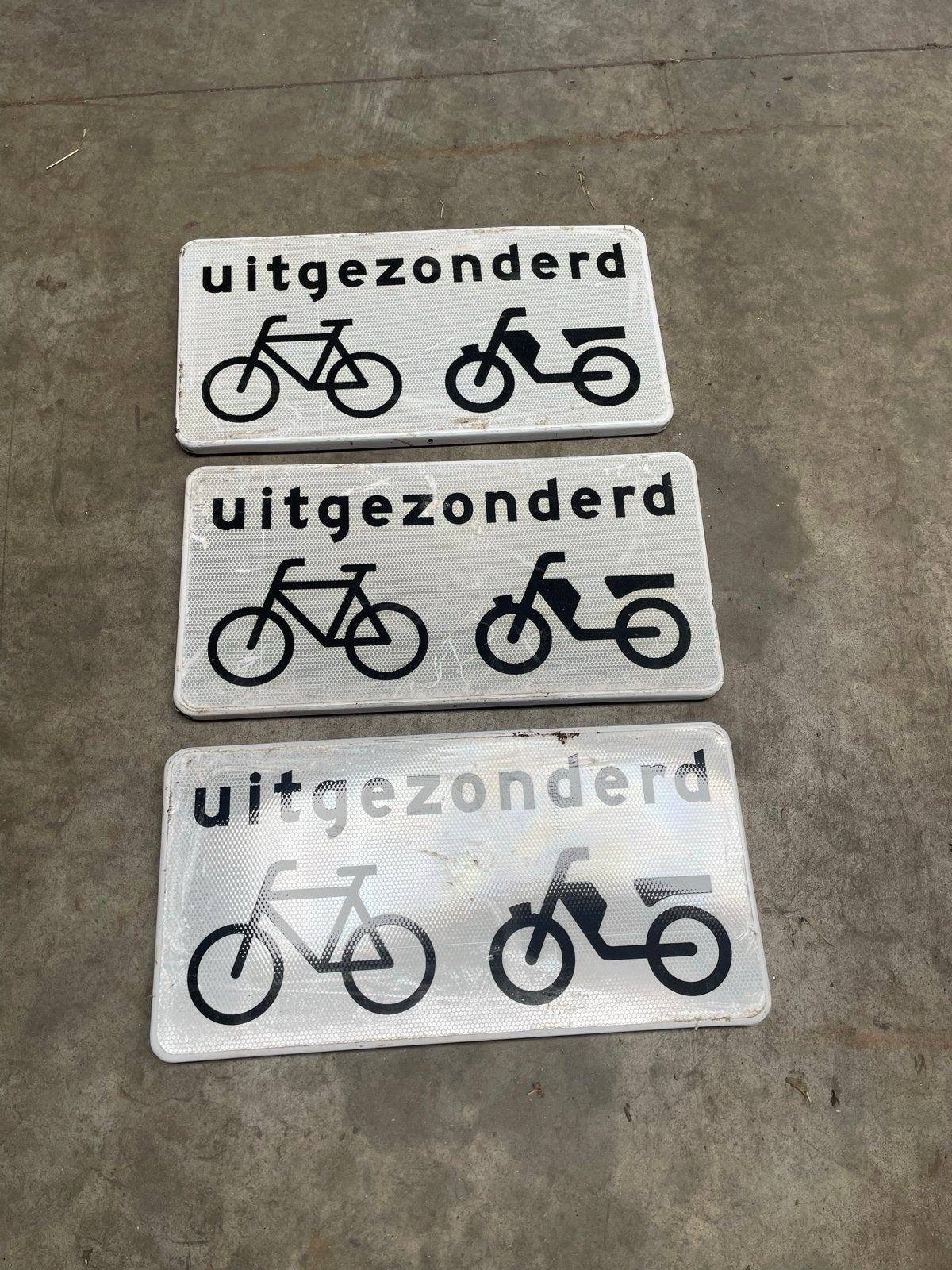 Verkeersborden 'uitgezonderd fiets en bromfiets', Ophalen, Gebruikt