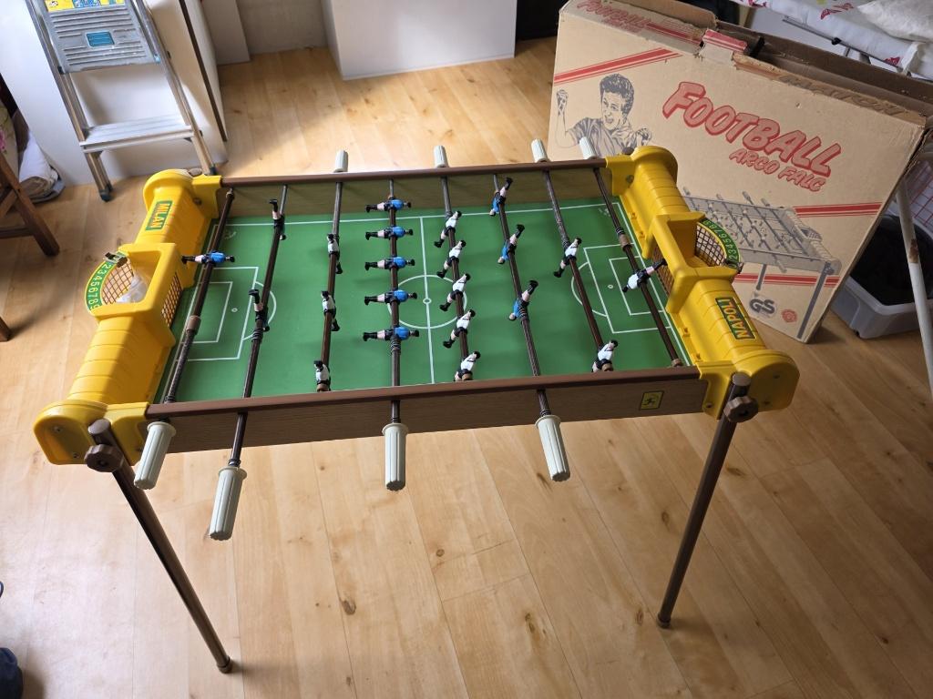 Te koop: Tafelvoetbalspel, Ophalen, Zo goed als nieuw, Onbekend