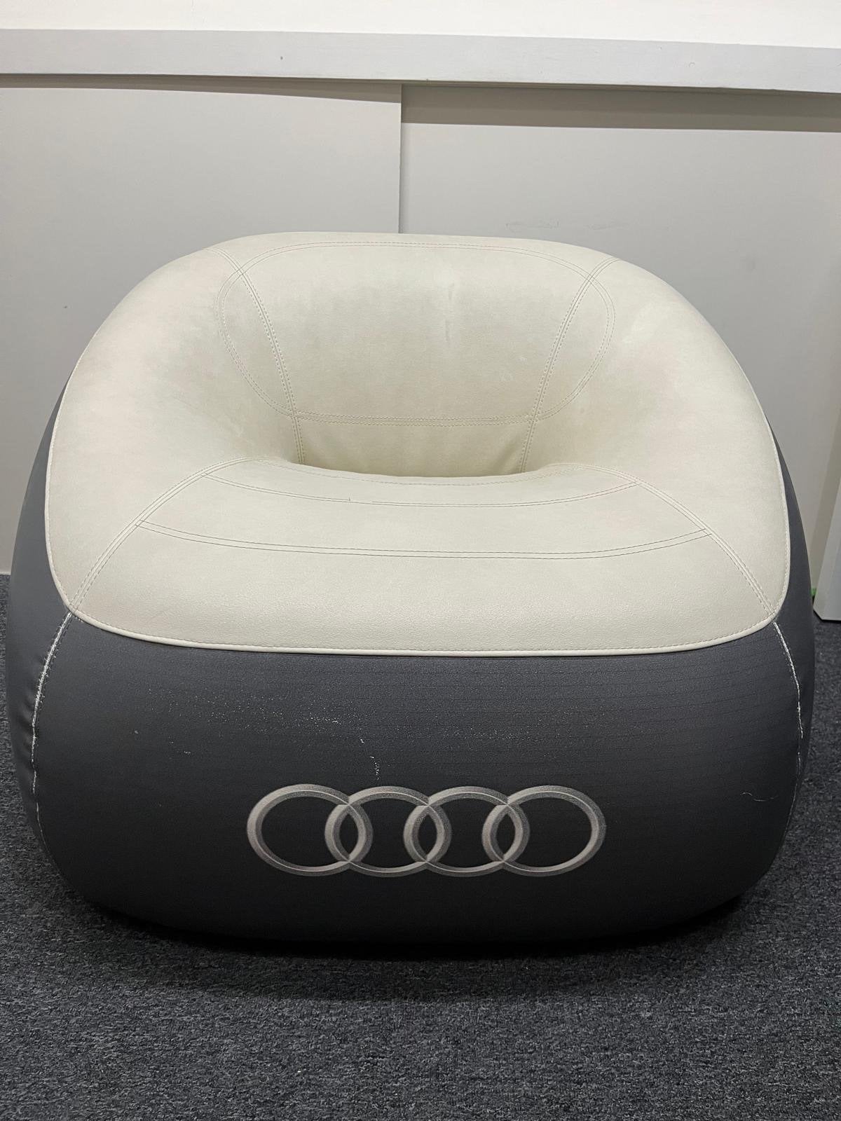 Exclusieve Audi Zitzak - stoel - Uniek exemplaar, Huis en Inrichting, Zitzakken, Ophalen, Nieuw, Grijs, Zitzak