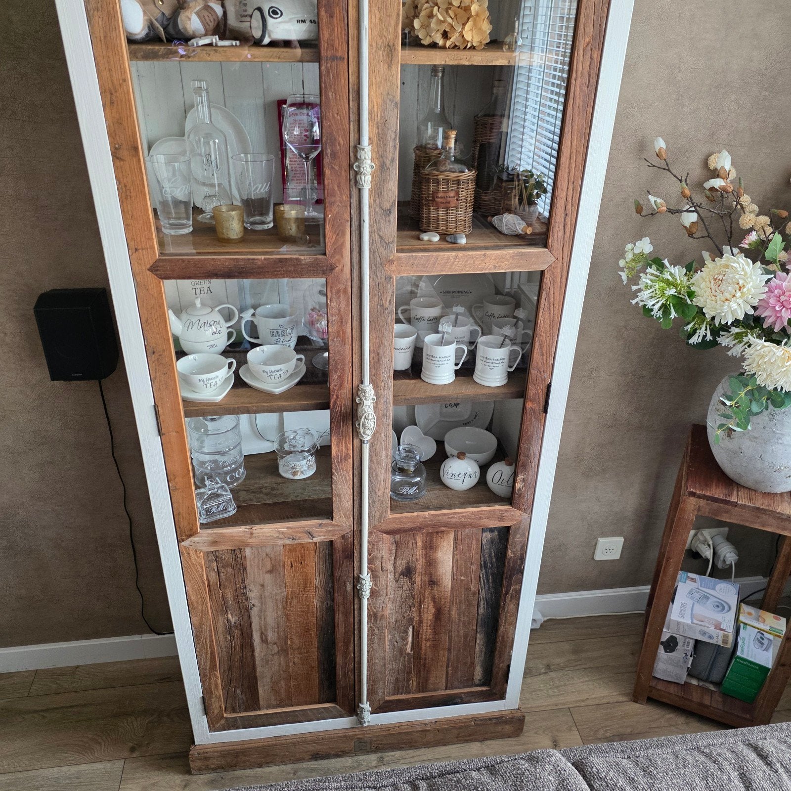Riviera Maison Driftwood Vitrinekast - Zo goed als nieuw, Met deur(en), 200 cm of meer, Overige houtsoorten, 50 tot 100 cm