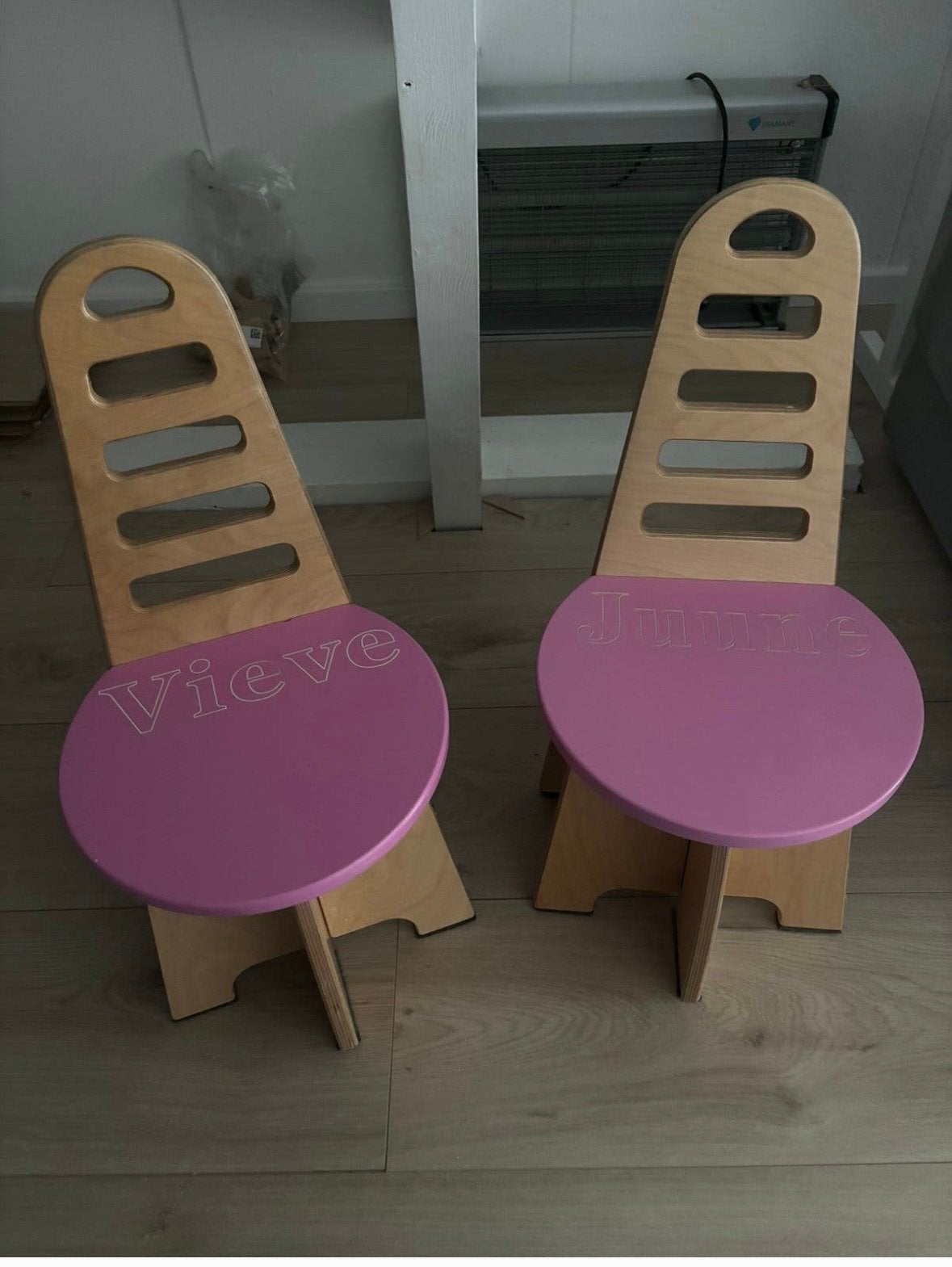 Gepersonaliseerde stoeltjes stevig!, Ophalen, Zo goed als nieuw