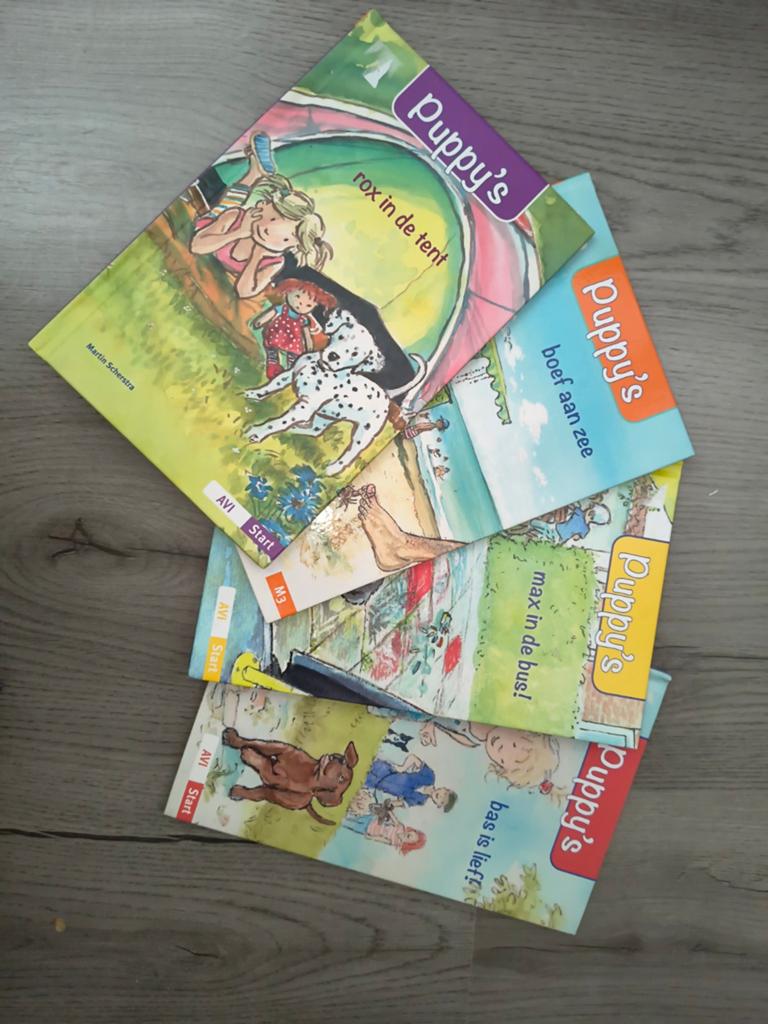 M. Scherstra - 4x Puppy's, Boeken, Fictie algemeen, M. Scherstra, Ophalen of Verzenden, Zo goed als nieuw