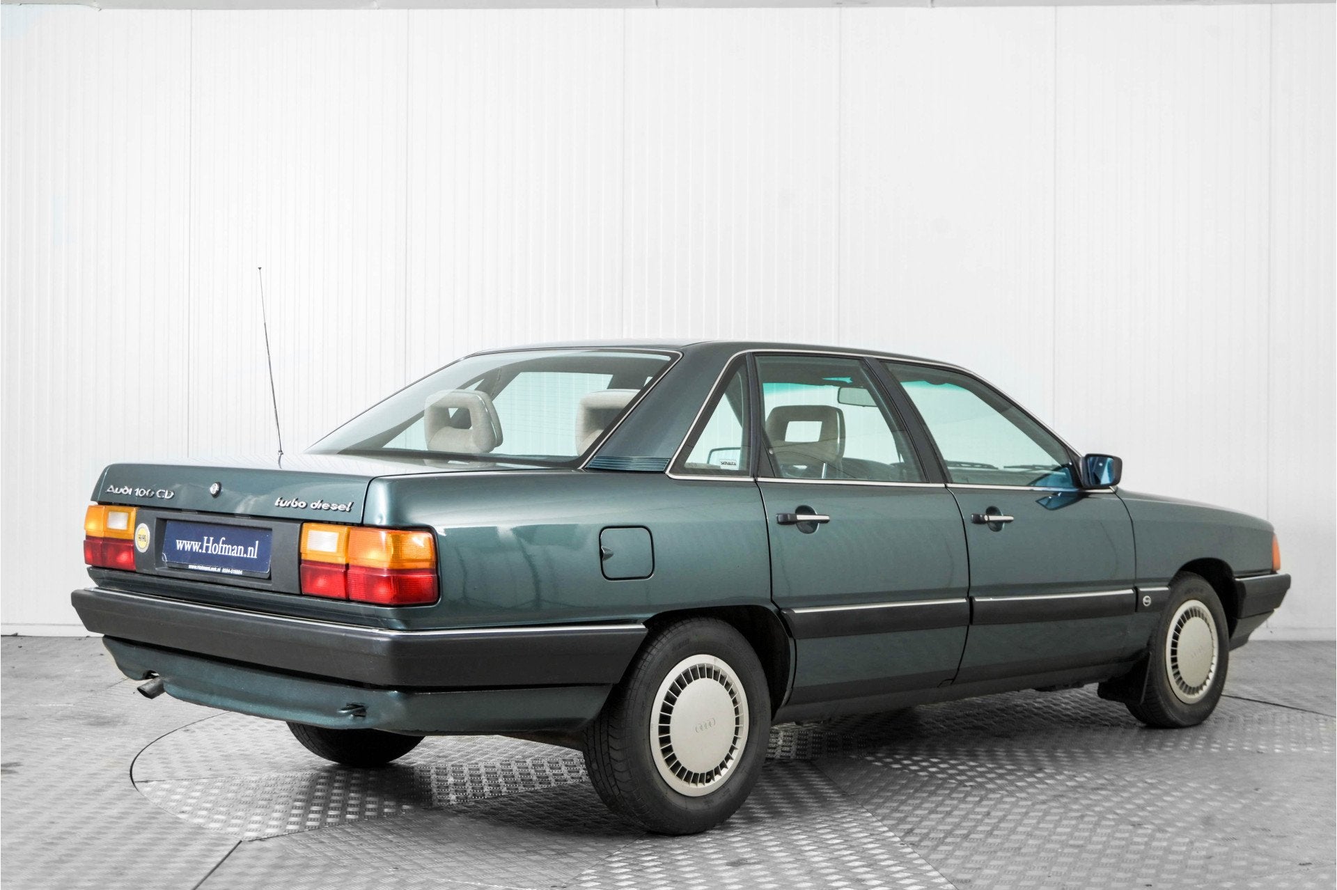 Audi 100 Turbodiesel 5 cylinder . (bj 1986), Voorwielaandrijving, Bedrijf, Sedan, Geïmporteerd