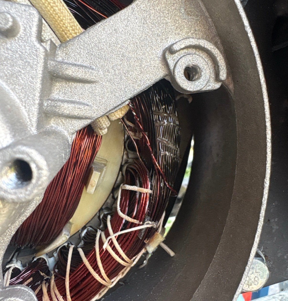 Gez aggregaat  2-3kw   info ff lezen !!!!!  waarschuwing, Motor