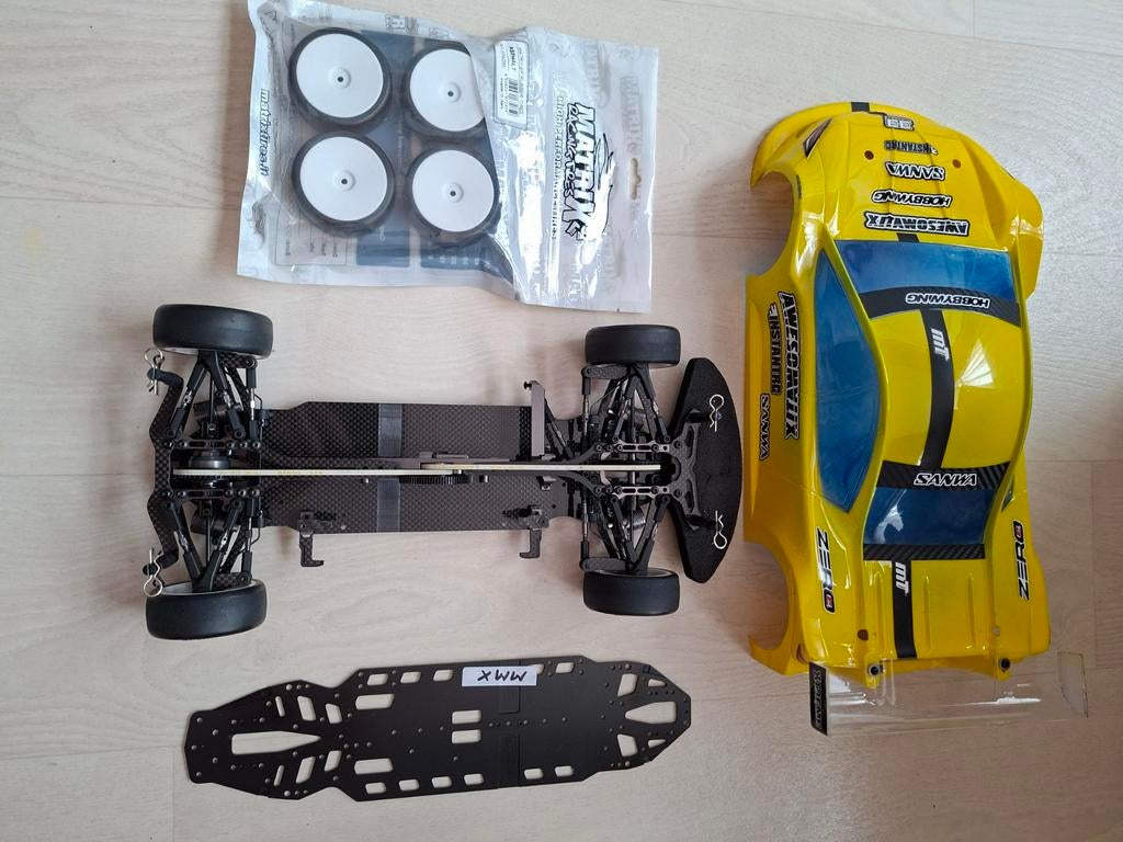 Nette Awesomatix MMX, Elektro, Gebruikt, Ophalen of Verzenden, Schaal 1:10