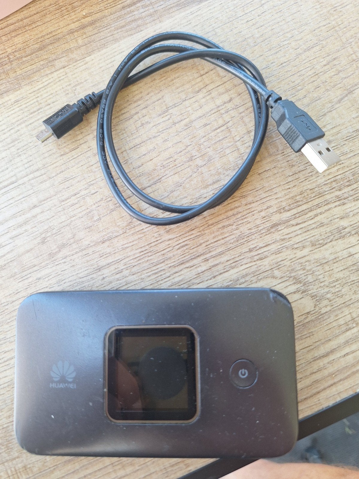 Huawei E5785L-22c Mifi Router - Draagbaar 4G WiFi, Computers en Software, Routers en Modems, Ophalen of Verzenden, Gebruikt, Router met modem