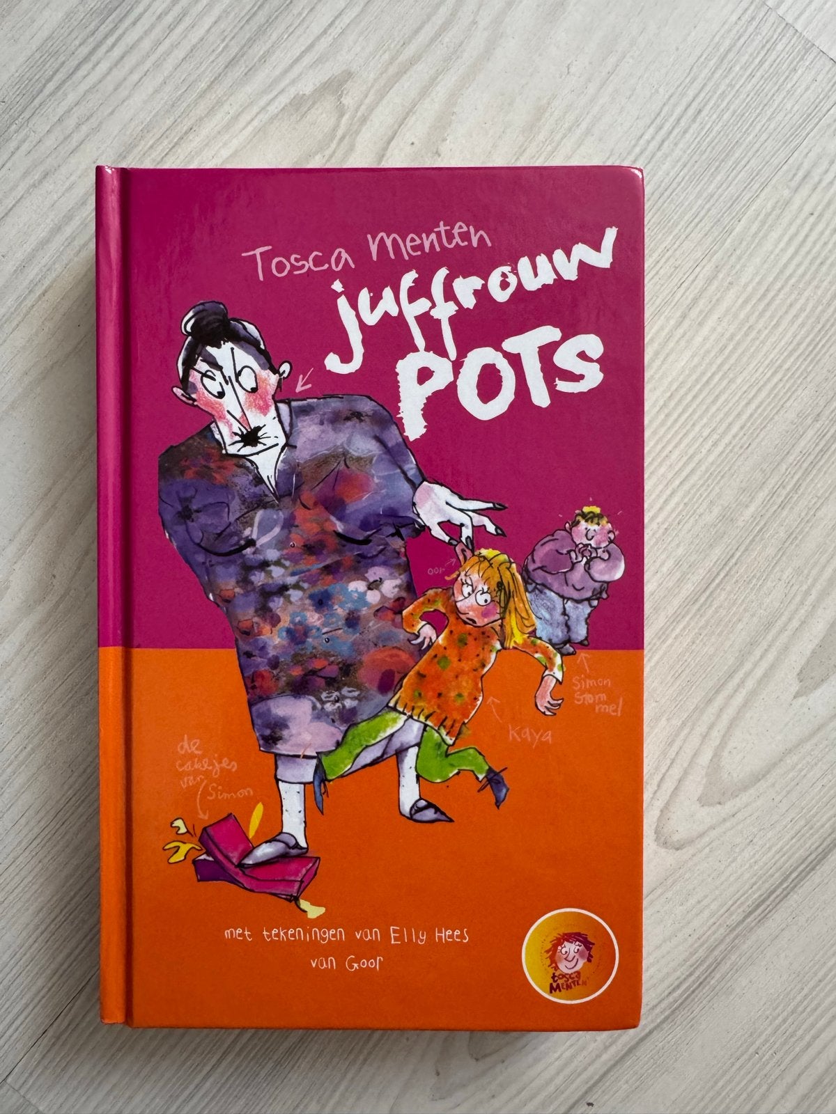 Juffrouw Pots - Tosca Menten (Kinderboek), Ophalen, Zo goed als nieuw, Fictie