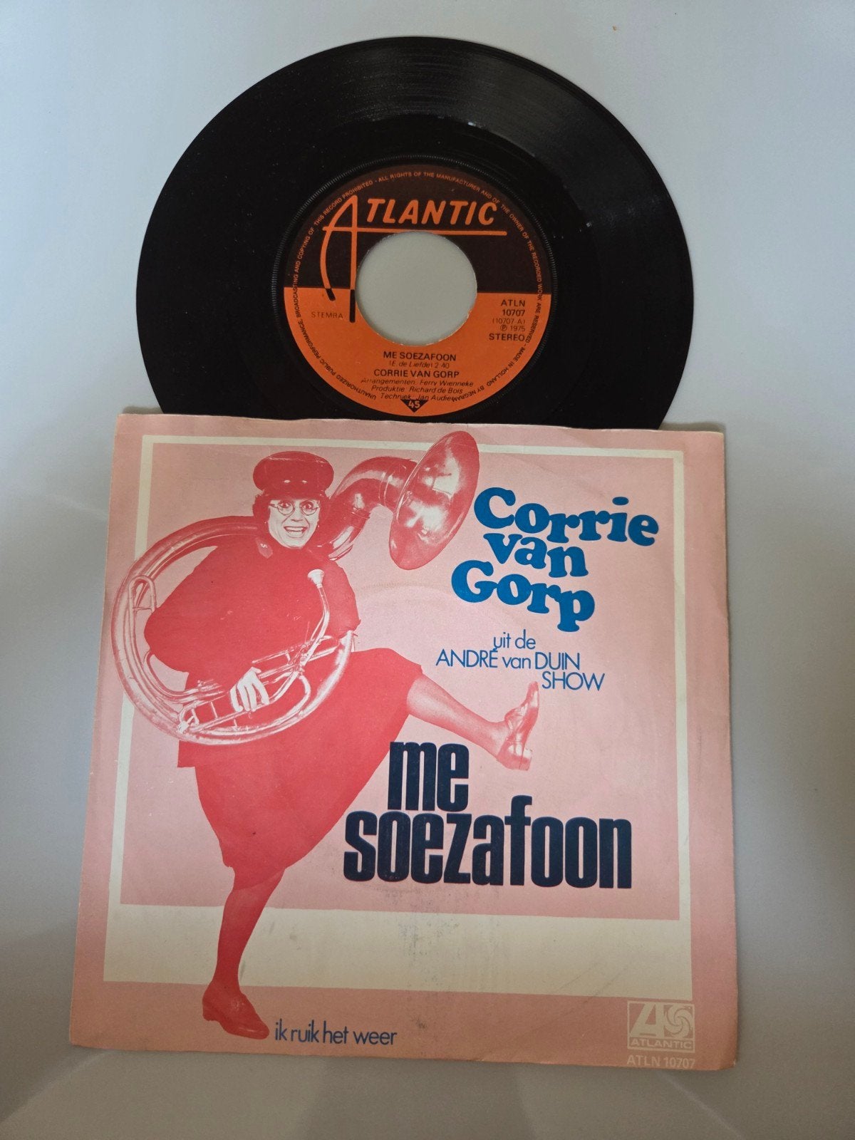 Corrie van Gorp - Me soezafoon, Ophalen of Verzenden, Gebruikt, 7 inch, Nederlandstalig