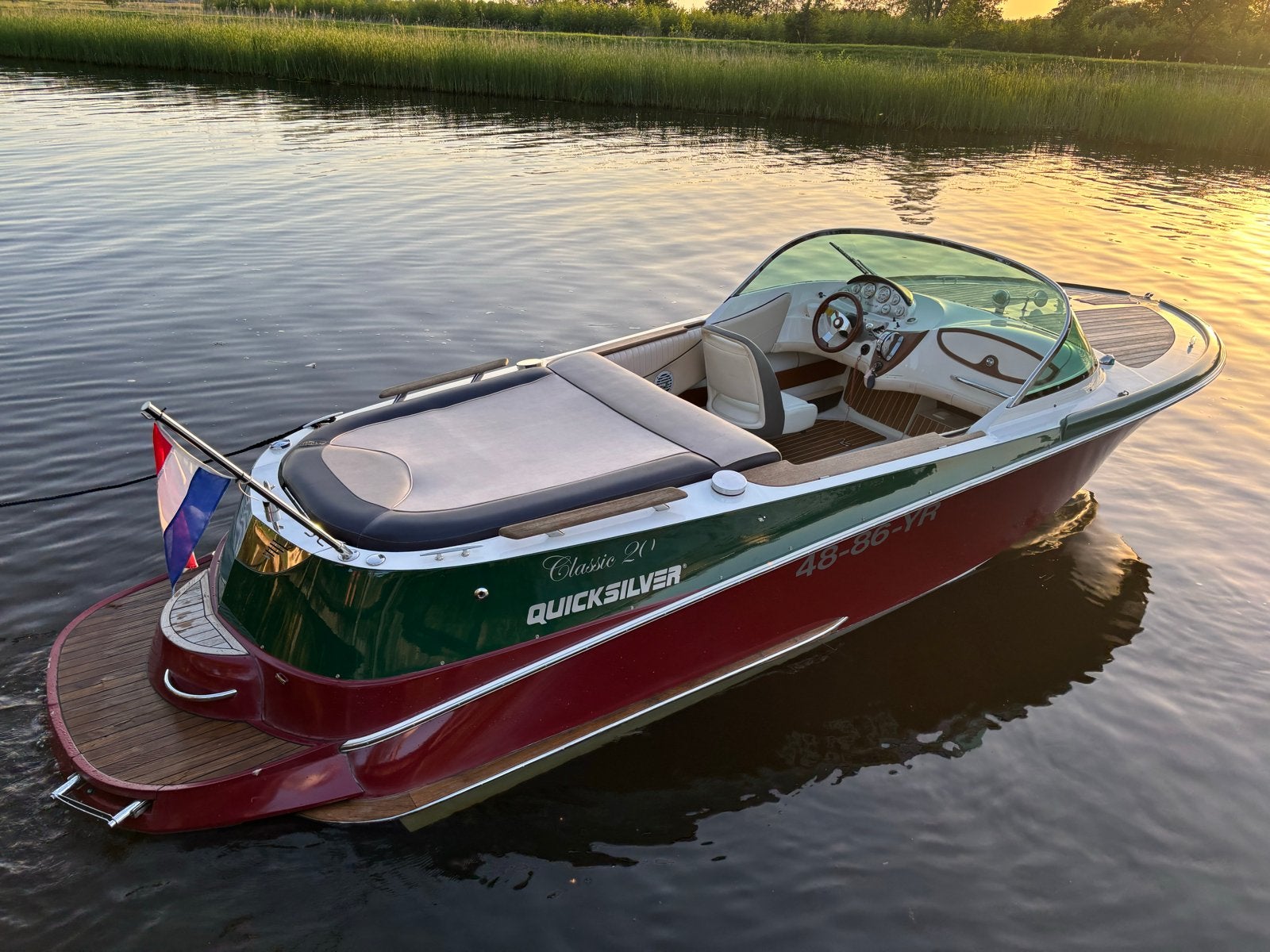 Quicksilver classic 20 speedboot 4.3L V6 mercruiser, Watersport en Boten, Ophalen, Binnenboordmotor, Quicksilver, 200 pk of meer