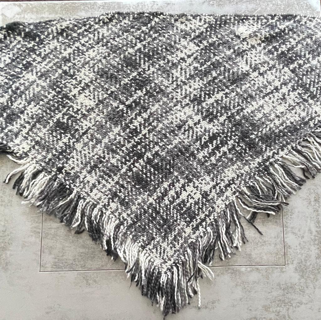 ZGAN dikke Stola, sjaal, omslagdoek - zwart/wit/grijs, Kleding | Dames, Mutsen, Sjaals en Handschoenen, Ophalen of Verzenden, Zo goed als nieuw