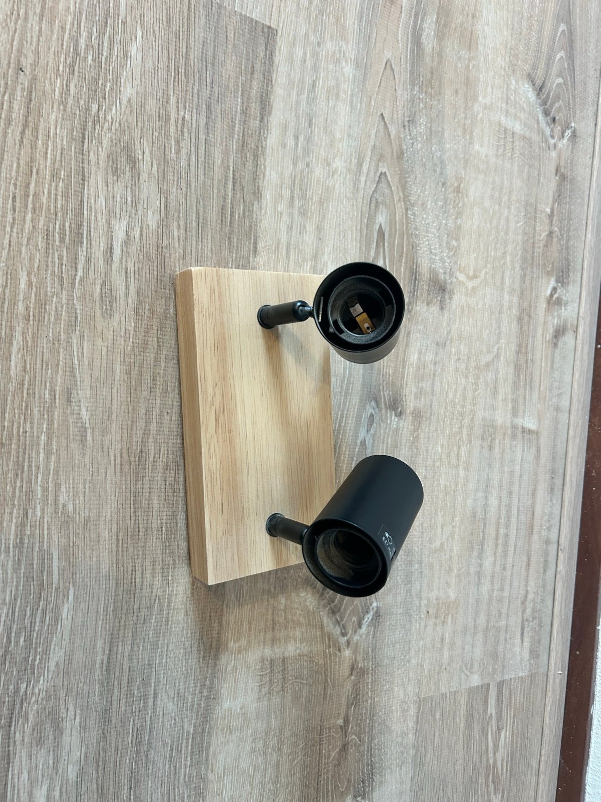 Karwei lamp “Dani” duo balk, Ophalen, Nieuw, Overige merken, E27 (groot)