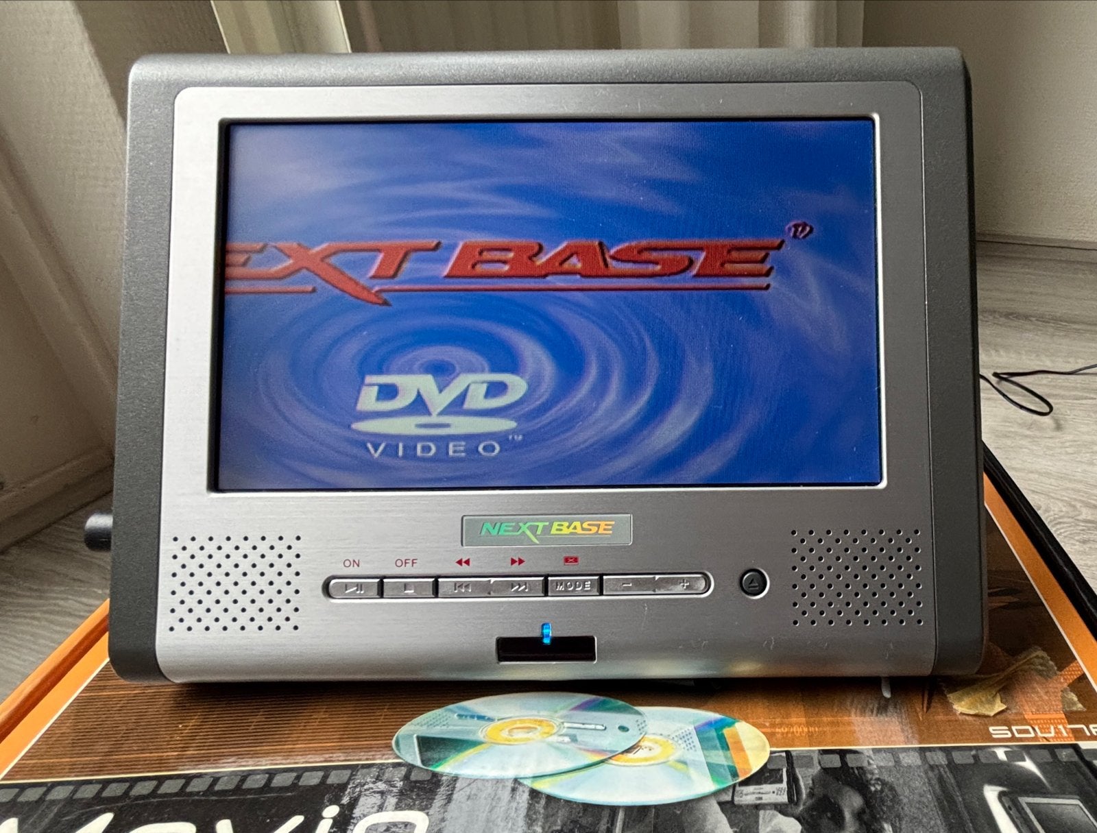 Nextbase Walking Cinema draagbare dvd-speler, Draagbaar, Ophalen of Verzenden, Zo goed als nieuw, Overige merken