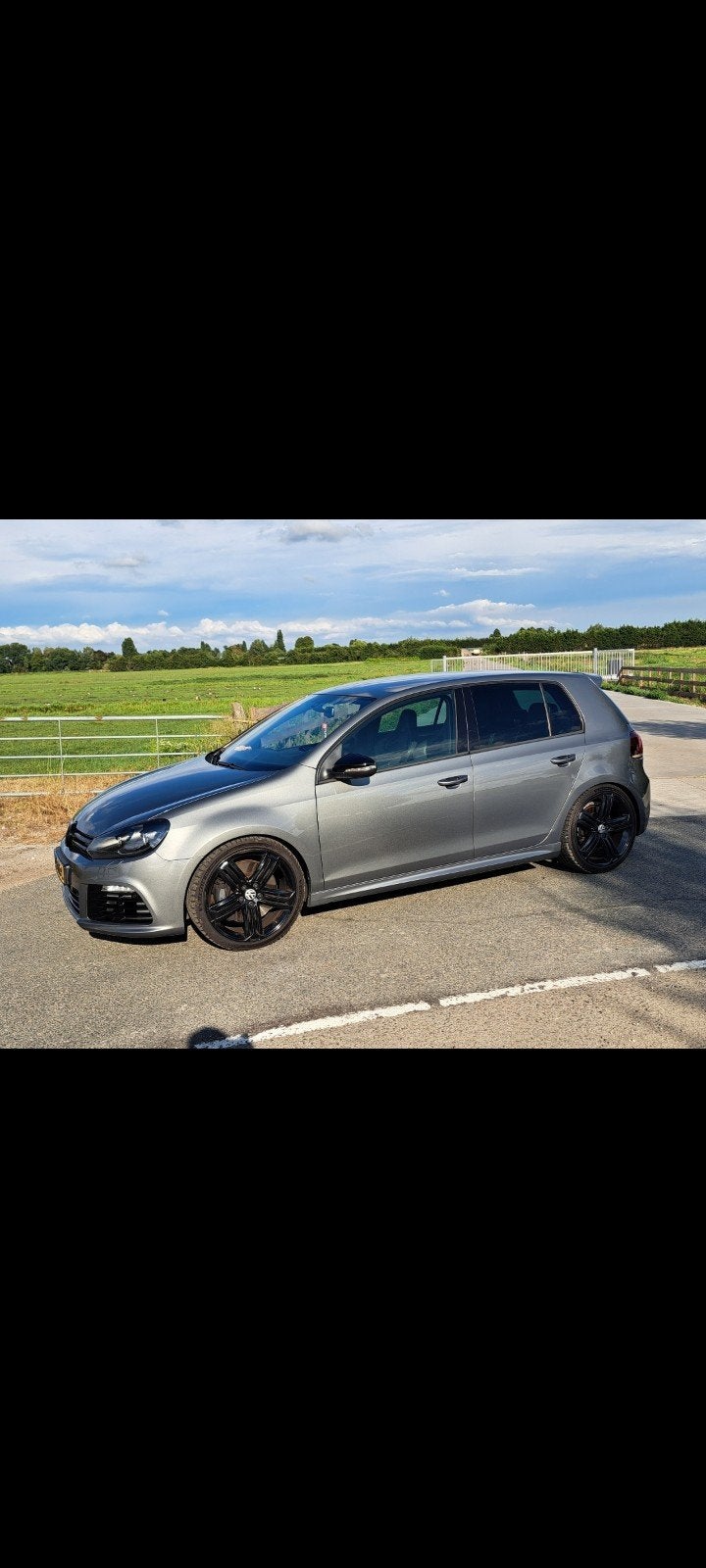 Volkswagen Golf 2.0 TSI R 199KW 4MOTION 2012 Grijs, 271 pk, 4 cilinders, 1984 cc, Handgeschakeld