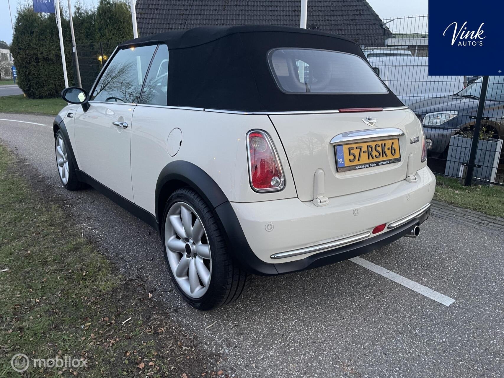 Foto 14 van Mini Cabrio 1.6 Cooper Chili CABRIO | APK 9-2027 | 99000 km!