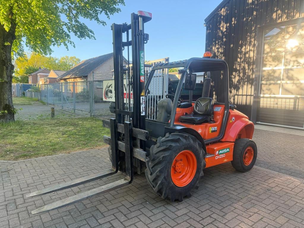 AUSA CH250 Ruwterrein Heftruck – 2.6 ton – 3.25m – 257, Zakelijke goederen, 2000 tot 3000 kg, Diesel, Ruwterrein, Ausa