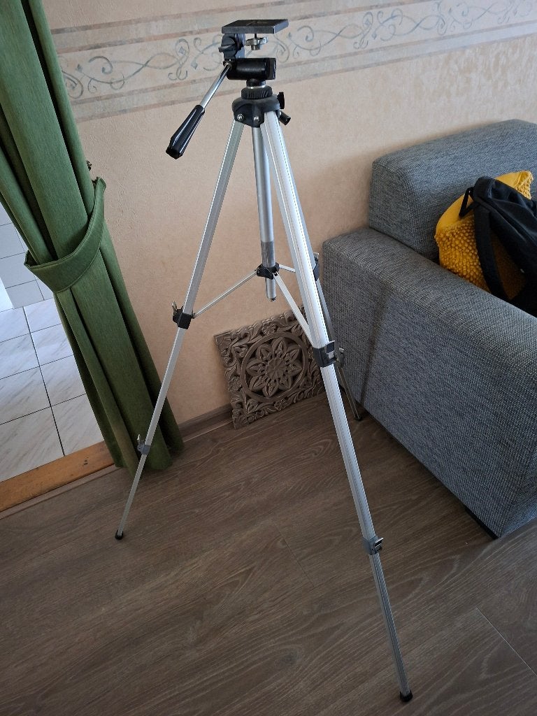 Statief camera, Audio, Tv en Foto, Fotografie | Statieven en Balhoofden, Ophalen, Gebruikt, Driepoot